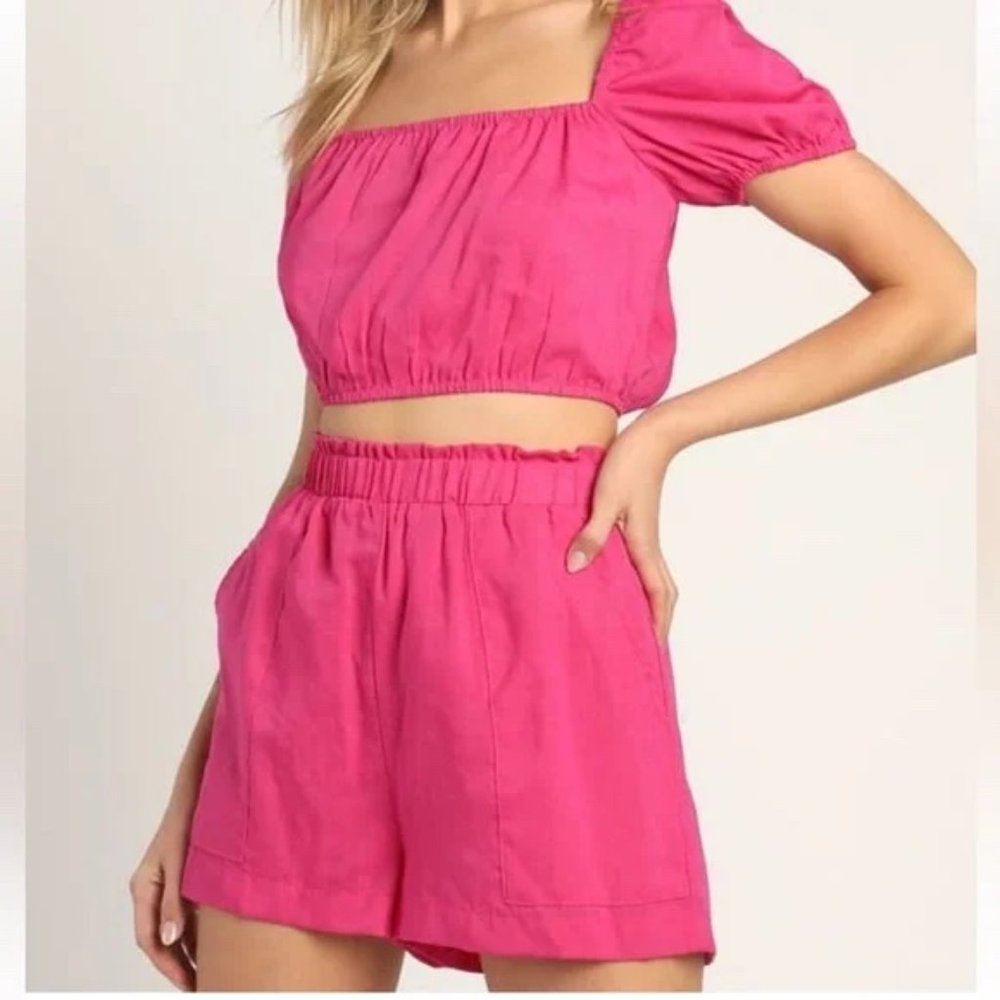 Pink Lulu’s 2-piece Linen Set